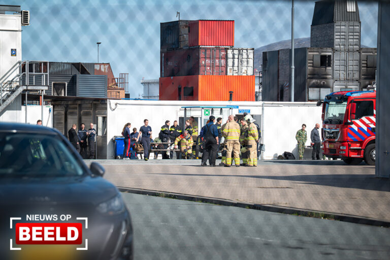 Militair gereanimeerd tijdens defensieoefening Beerweg Maasvlakte Rotterdam
