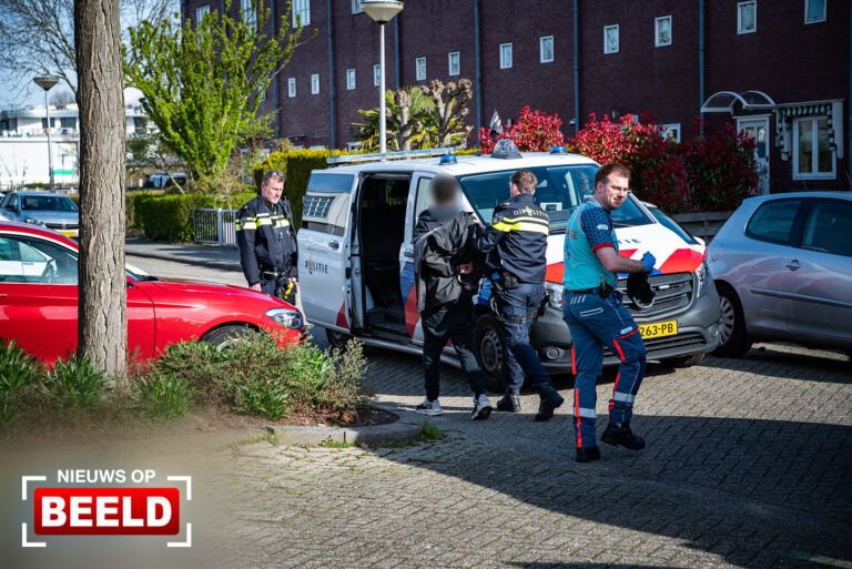 Twee aanhoudingen na gewapende overval Voorstraat Spijkenisse