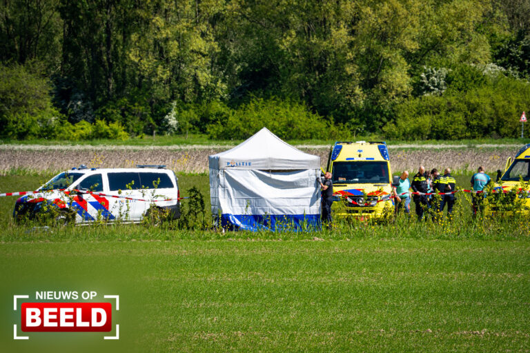 22-jarige parachutist overleden bij noodlottig ongeval Essendijk Rhoon