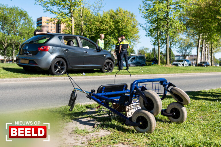 Vrouw met rollator aangereden en naar ziekenhuis Pascalweg Rotterdam