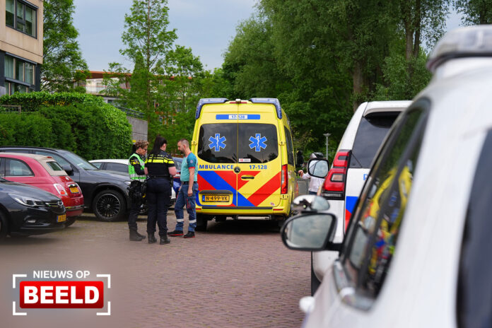 Imam lichtgewond bij steekpartij Van Beethovenlaan Maassluis