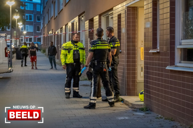 Peuter (2) overleden na val uit raam Frans Bekkerstraat Rotterdam