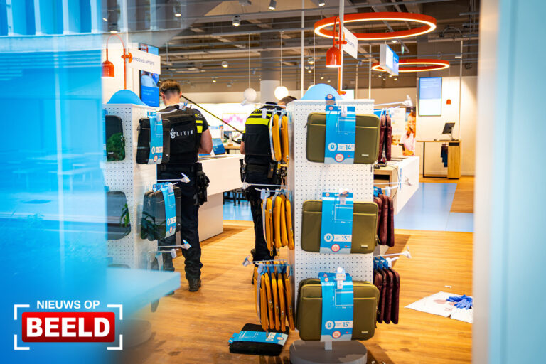 Medewerker winkel neergestoken bij poging diefstal Hoogstraat Rotterdam