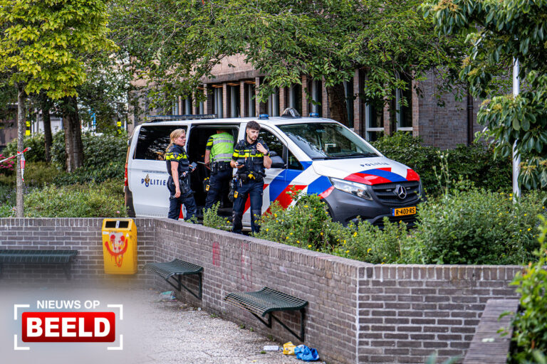 Jongen gestoken met schroevendraaier na incident met groep jongeren Coosje Ayalstraat Ridderkerk