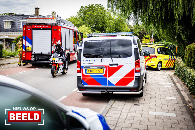 Persoon gewond na opblazen ‘funtube’ Hoeksedijk Maasdam