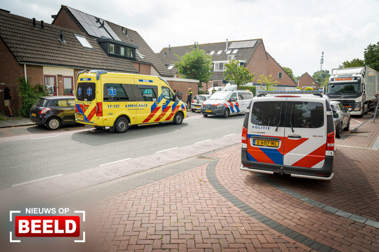 Automobilist rijdt voetganger aan en rijdt door De Dijkgraaf Spijkenisse