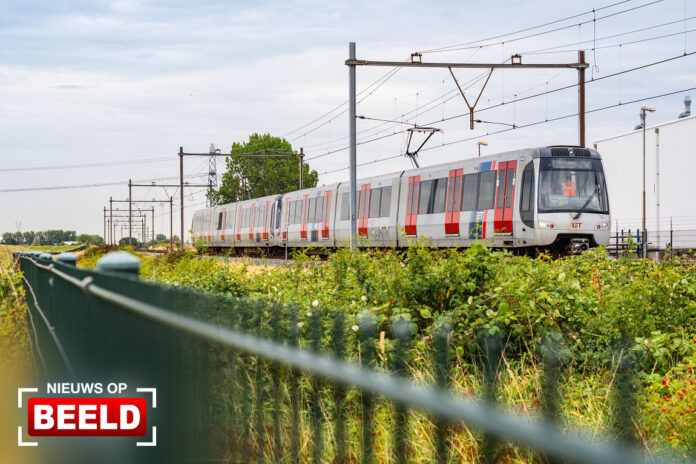 Reizigers geëvacueerd uit metro Hoeksebaan Hoek van Holland