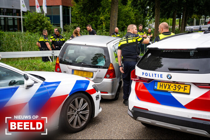 Twee mannen aangehouden na achtervolging Rotterdamseweg Ridderkerk