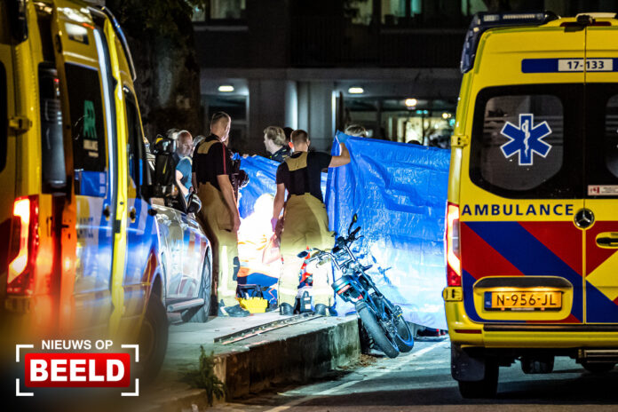 Persoon met fatbike tijdens aanhouding overleden Vaarnerkamp Rotterdam