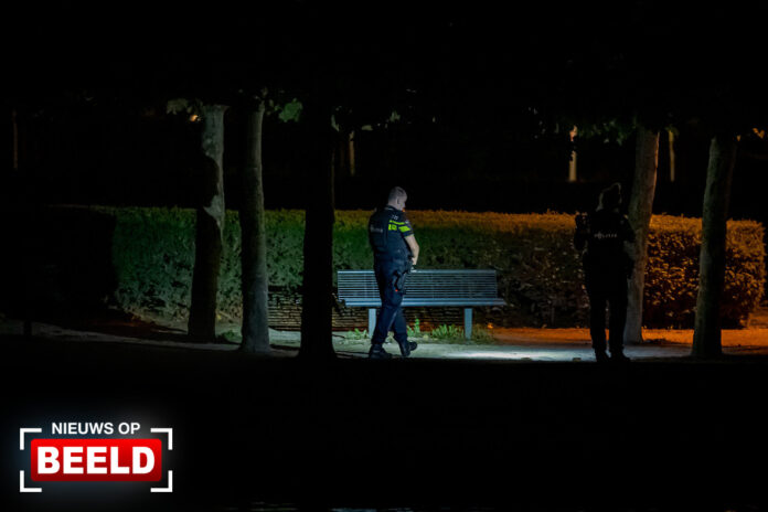 Politie doet onderzoek naar mogelijke schietpartij Rembrandtlaan Papendrecht