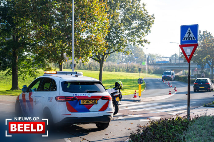 Voetganger aangereden op zebrapad Kerklaan Nieuwerkerk aan den IJssel