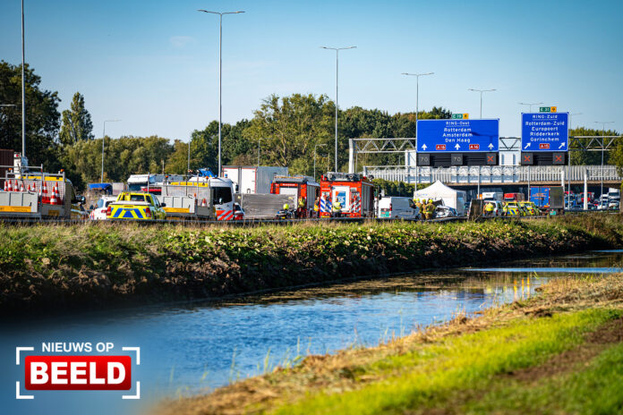 Dode en zwaargewonden bij ongeval A16 Hendrik-Ido-Ambacht