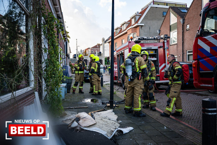 Meerdere woningen ontruimd bij woningbrand Patijnestraat Maassluis